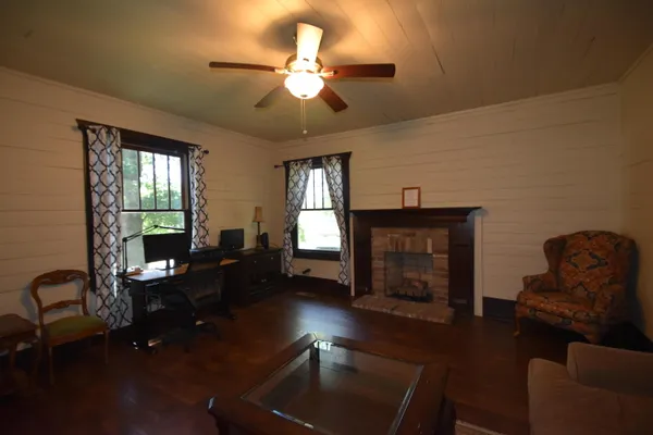 $1,500 | 192 Gray Street, Ringgold, GA 30736