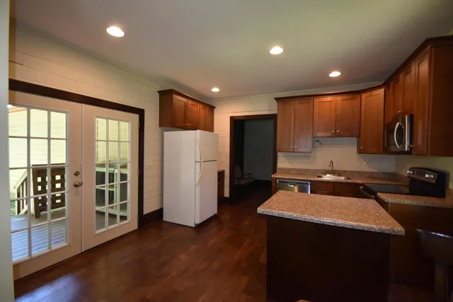 $1,500 | 192 Gray Street, Ringgold, GA 30736