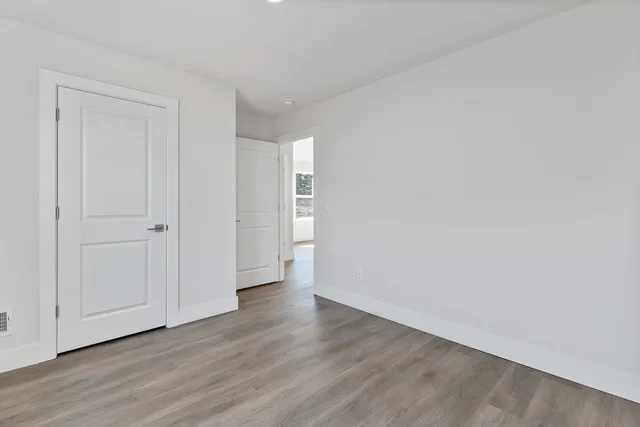 $259,400 | 2008 Grn Acrs Drive, Adrian, MI 49221