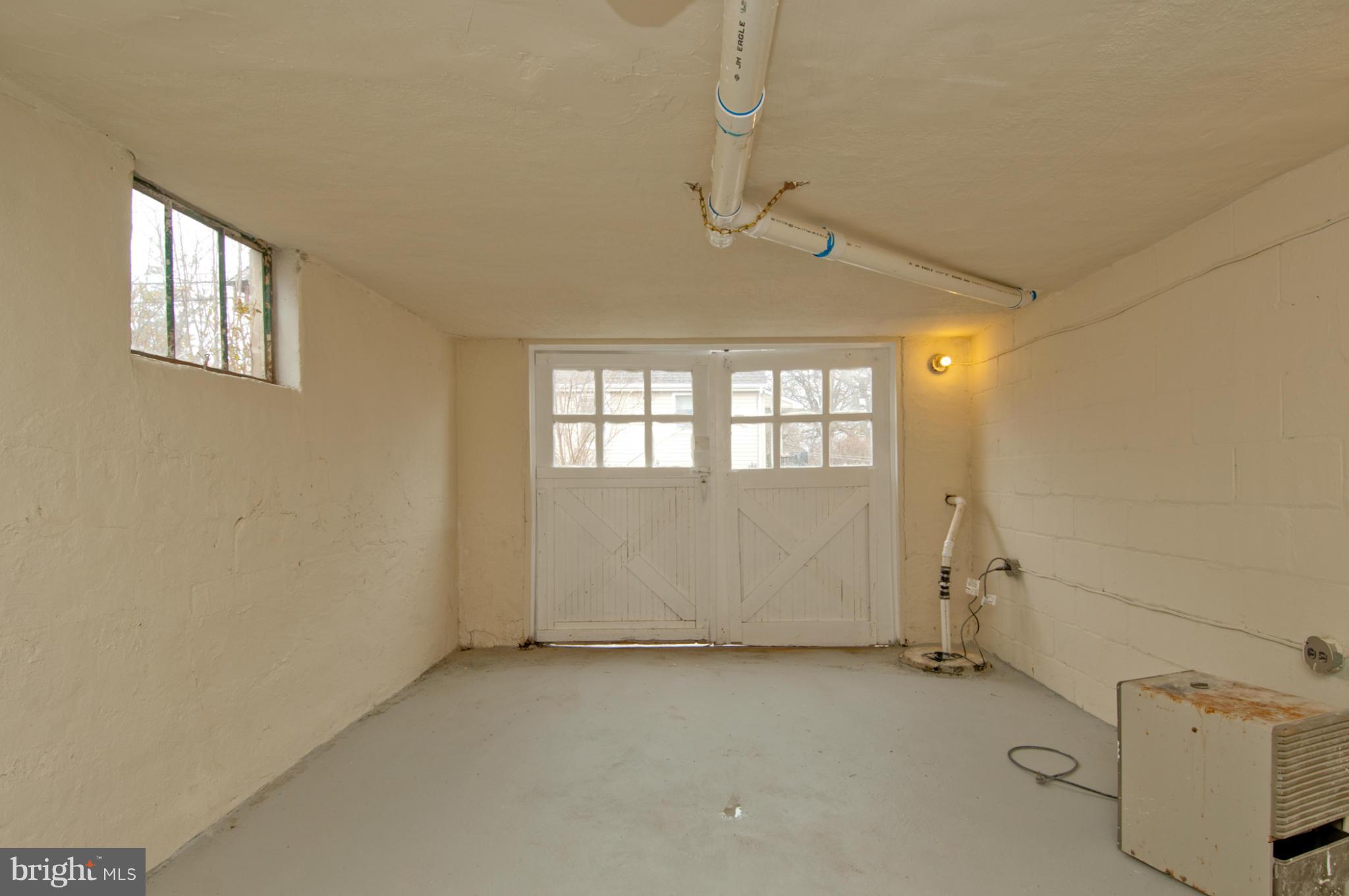 7502 Old Harford Road Baltimore, MD 21234 - Photo 25 of 30 Interior (General)