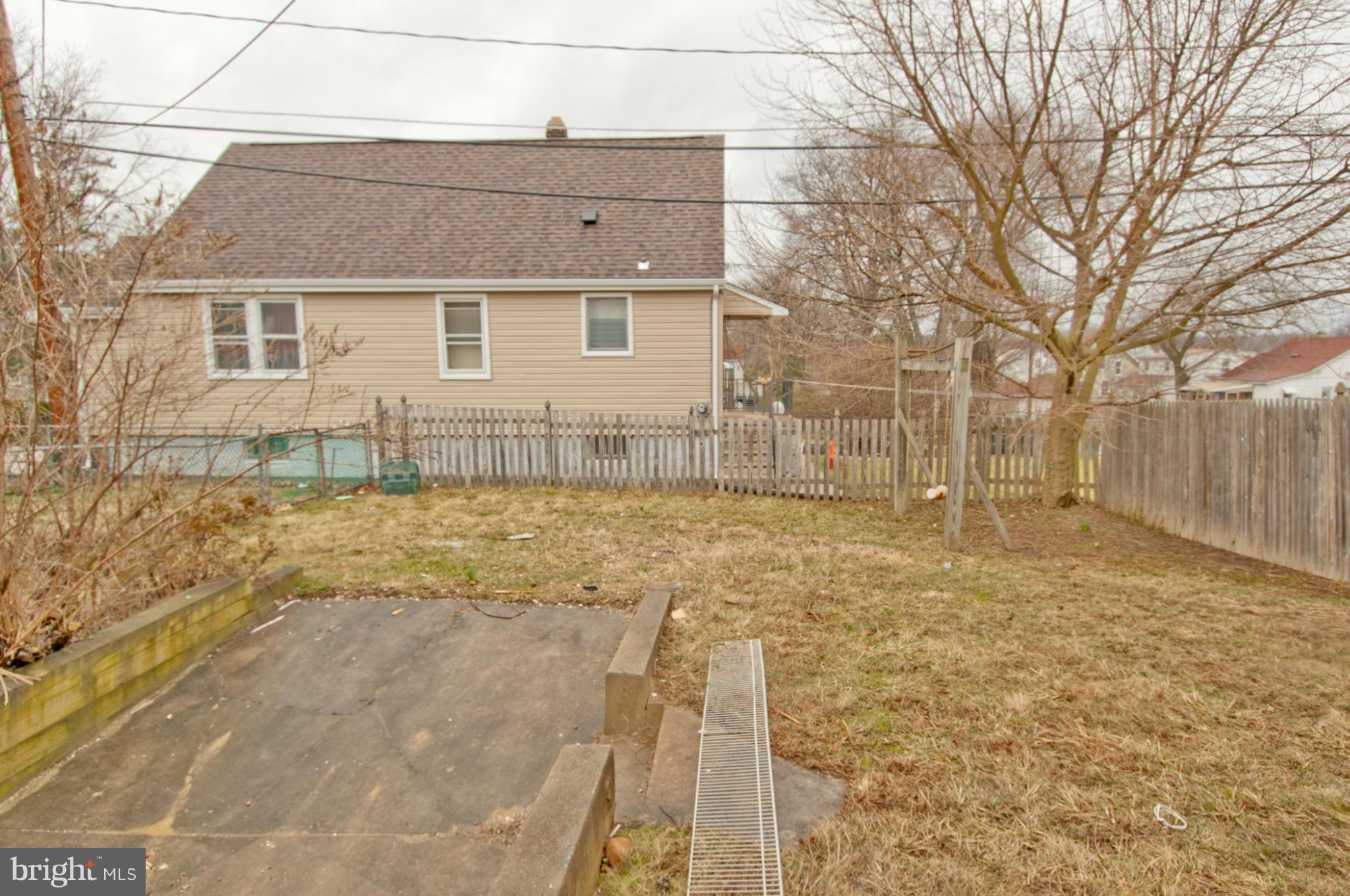 7502 Old Harford Road Baltimore, MD 21234 - Photo 29 of 30 Exterior (Rear)