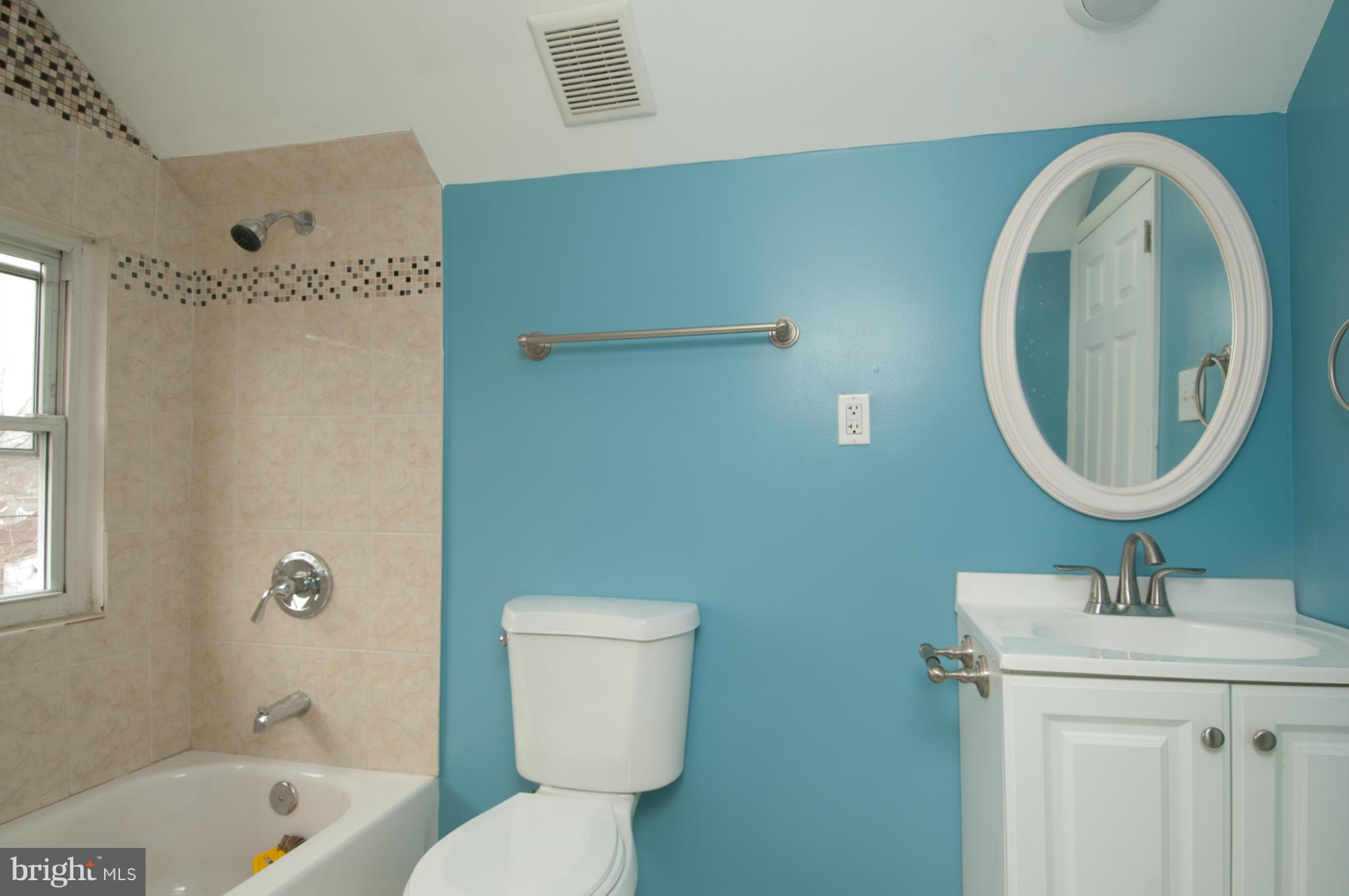 7502 Old Harford Road Baltimore, MD 21234 - Photo 6 of 30 Bath
