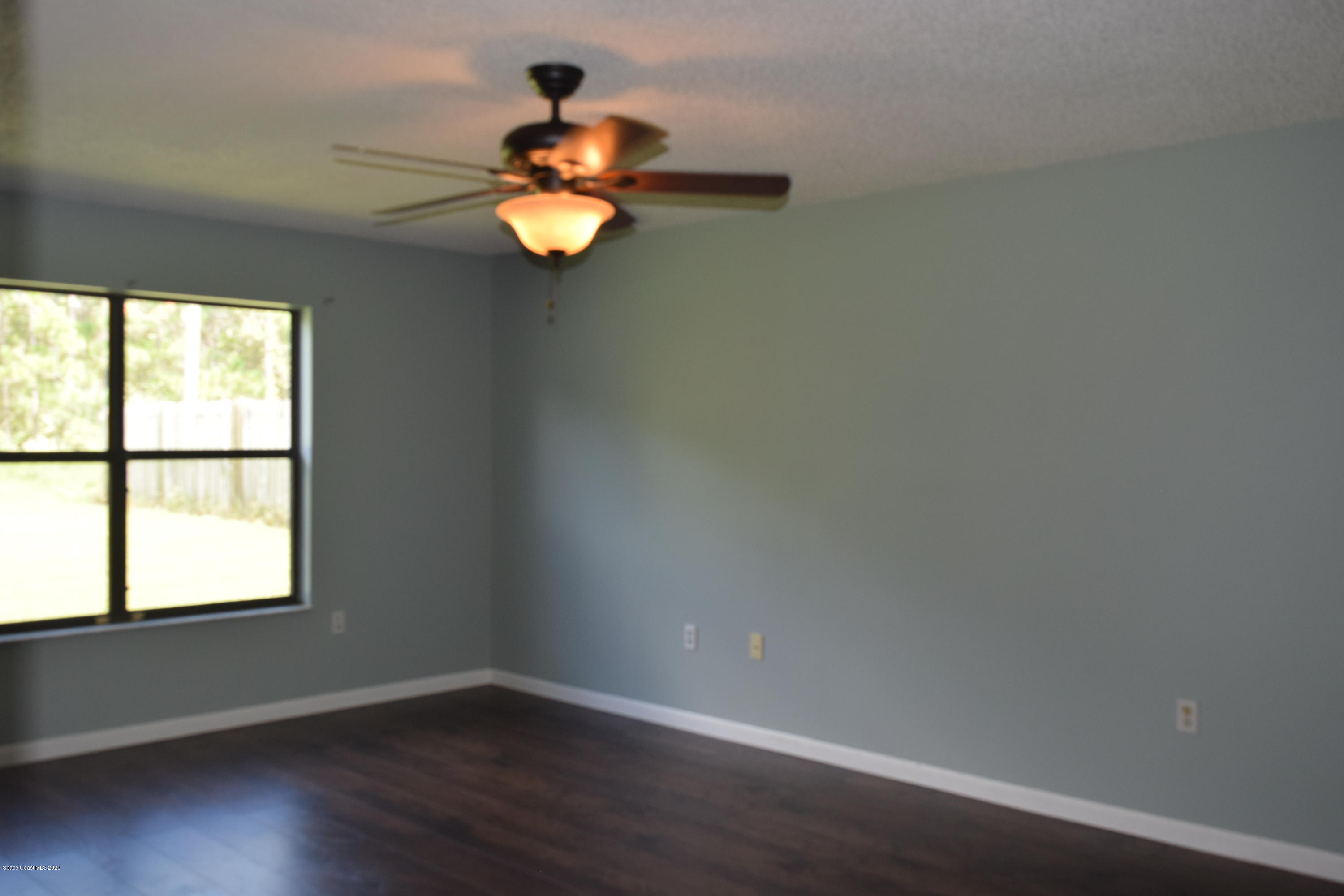 749 Furth Road Northwest Palm Bay, FL 32907 - Photo 12 of 25 DSC_0106