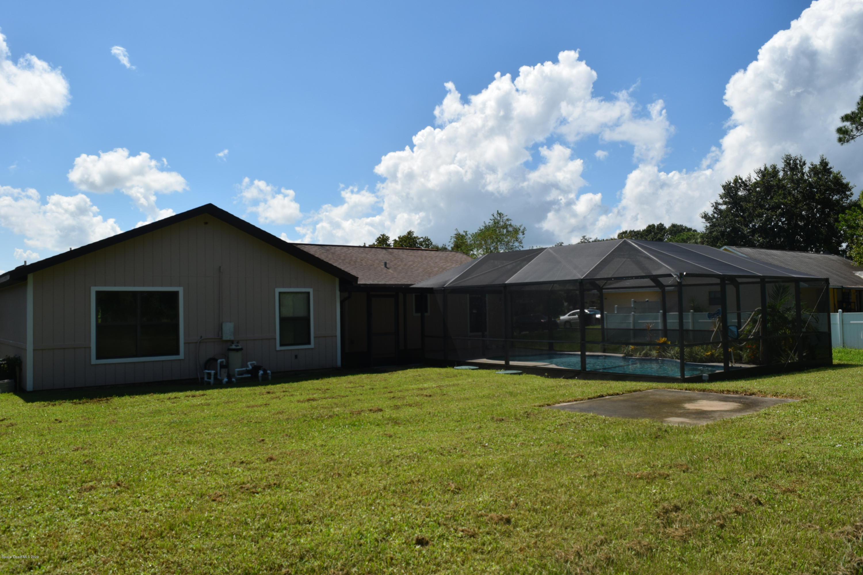 749 Furth Road Northwest Palm Bay, FL 32907 - Photo 25 of 25 DSC_0058