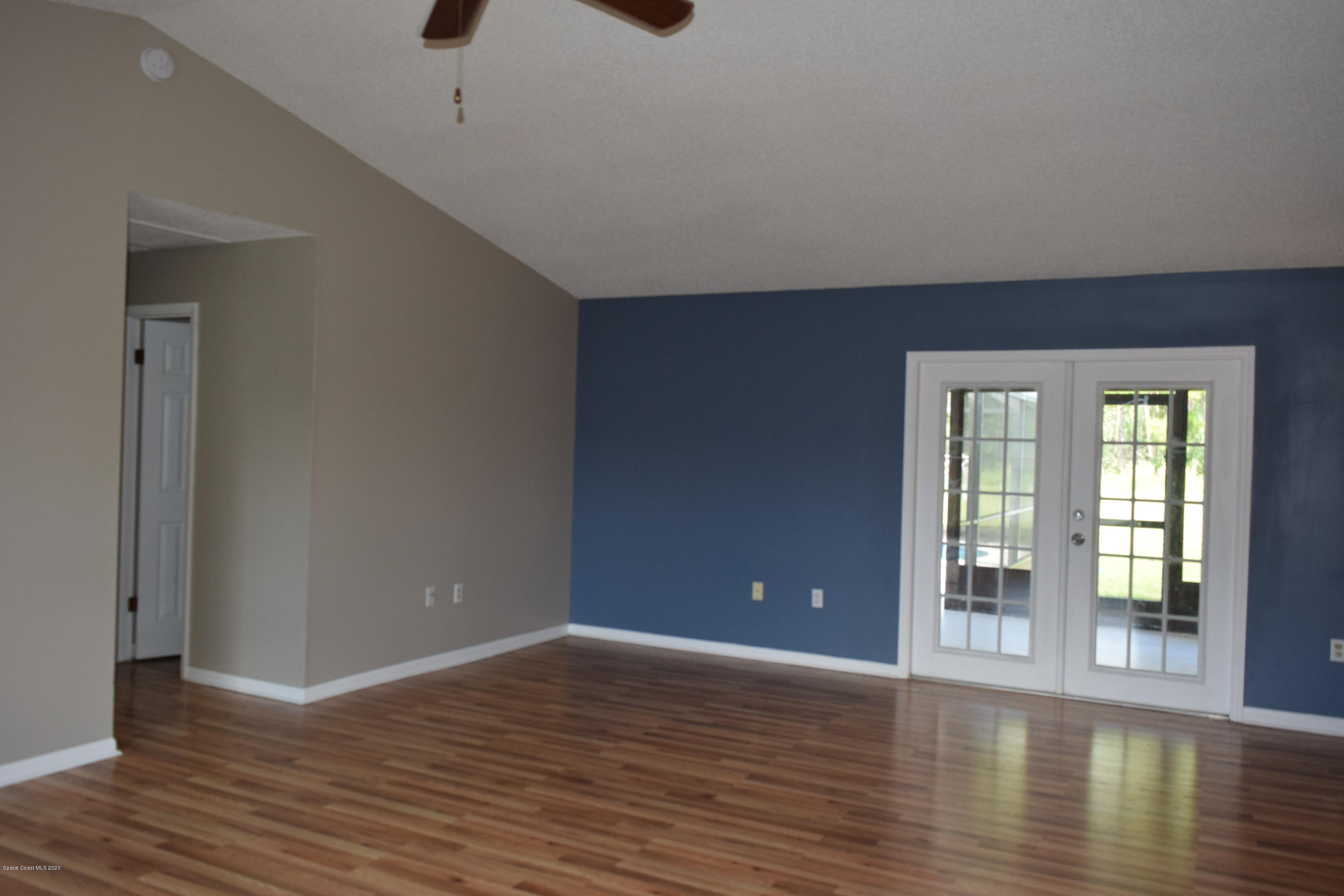 749 Furth Road Northwest Palm Bay, FL 32907 - Photo 7 of 25 DSC_0076
