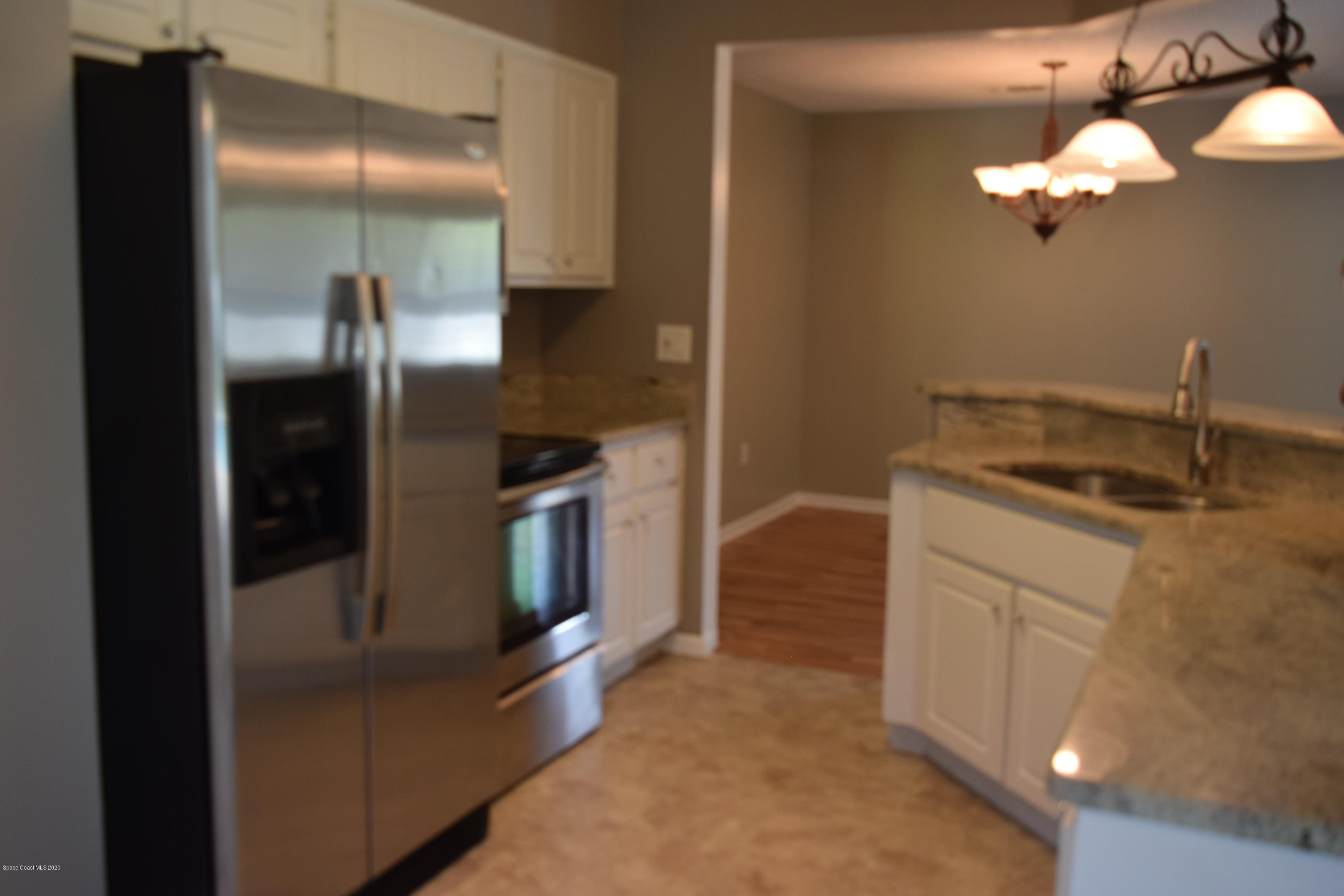 749 Furth Road Northwest Palm Bay, FL 32907 - Photo 10 of 25 DSC_0093