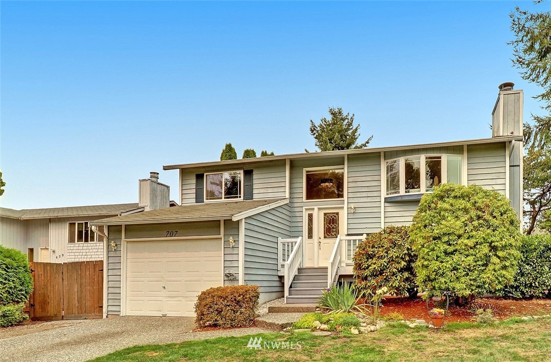707 204th Street Southeast Bothell, WA 98012 - Photo 1 of 18