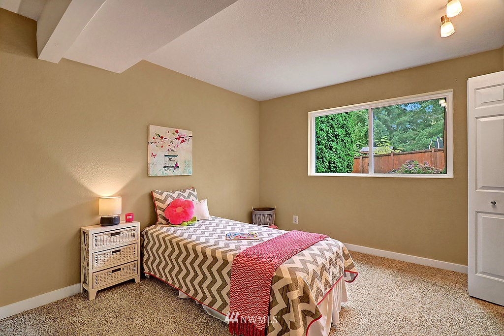707 204th Street Southeast Bothell, WA 98012 - Photo 11 of 18