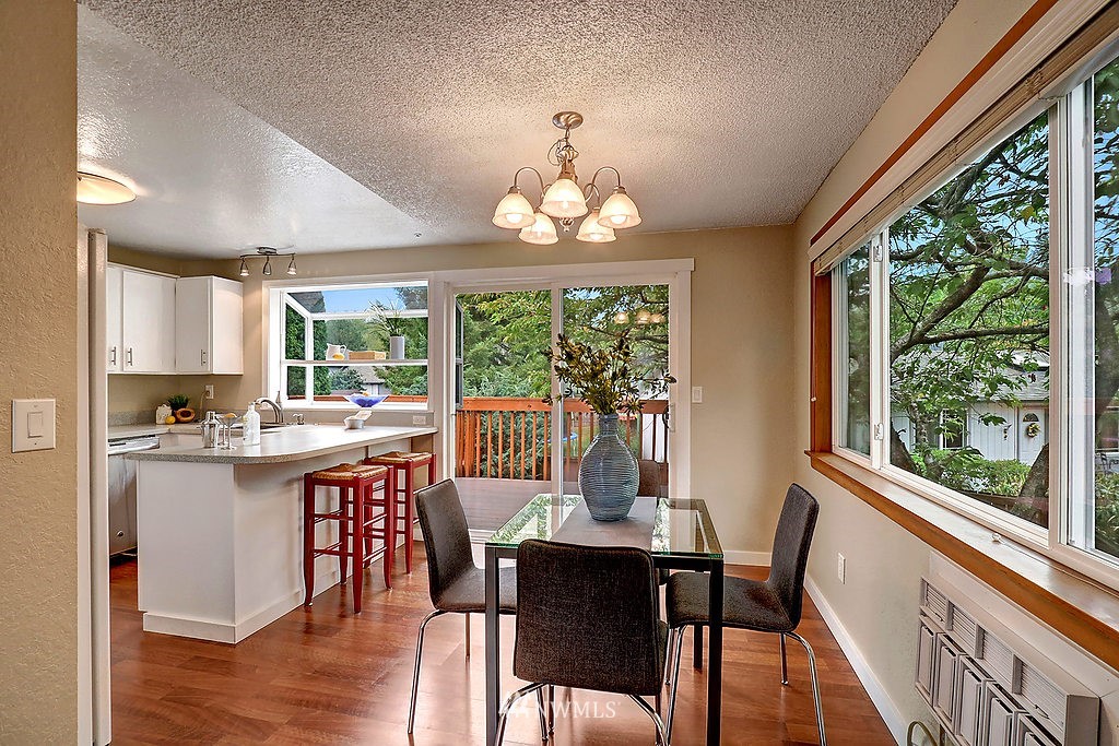 707 204th Street Southeast Bothell, WA 98012 - Photo 4 of 18