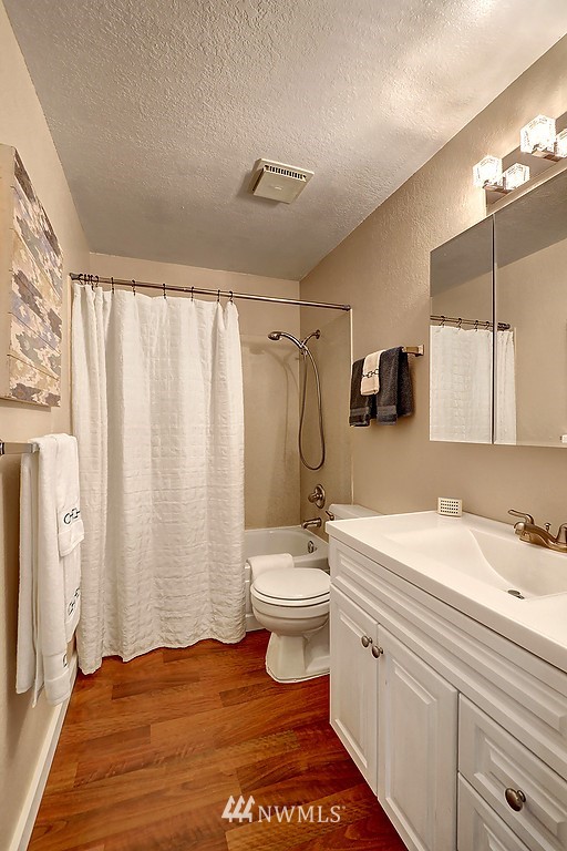 707 204th Street Southeast Bothell, WA 98012 - Photo 9 of 18