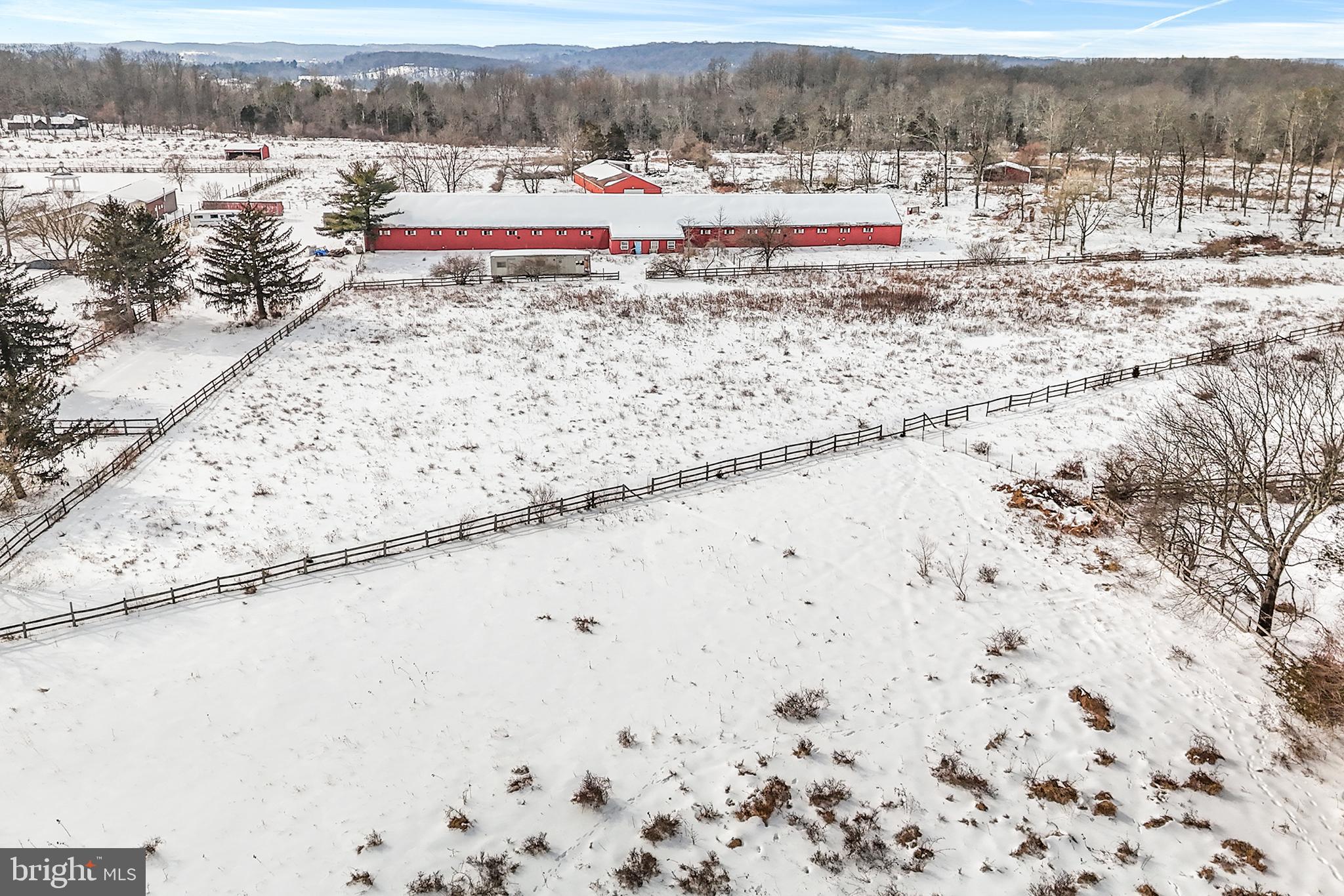 31 Lambertville Headquarters Road Lambertville, NJ 08530 - Photo 11 of 35