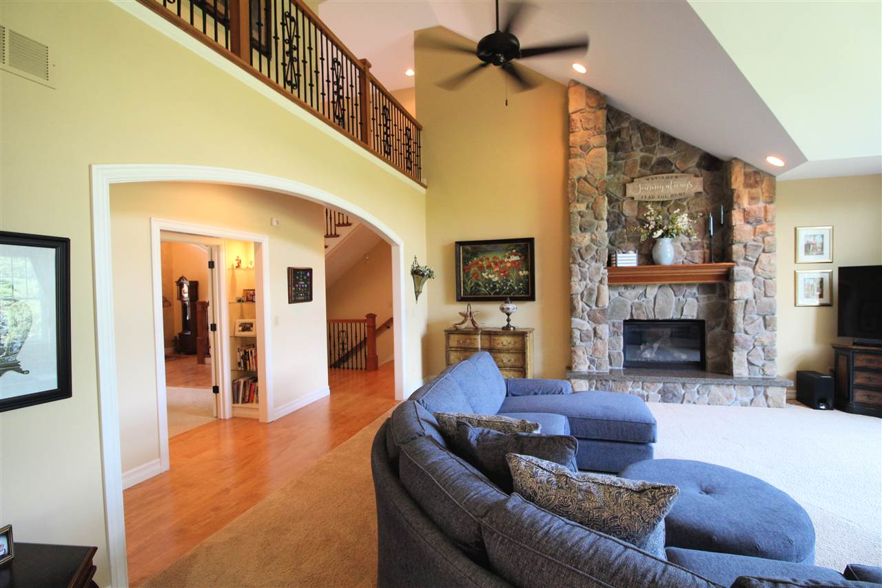 6106 North Seymour Road Flushing, MI 48433 - Photo 8 of 42 31389256-7.JPG