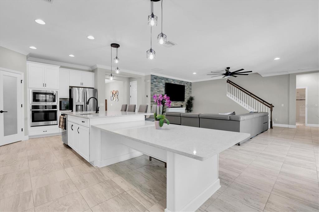 3820 Woods Rider Loop Odessa, FL 33556 - Photo 11 of 79