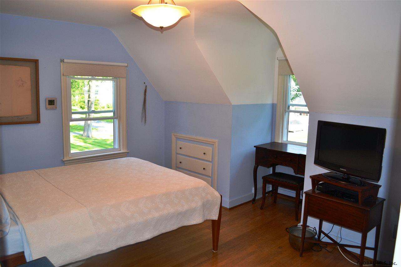 809 Riverside Avenue Glenville, NY 12302 - Photo 11 of 21 Photo 11