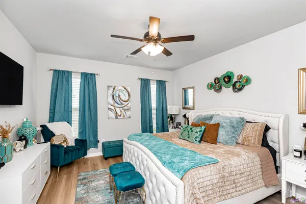$269,900 | 28363 Merrimack Drive, Denham Springs, LA 70726