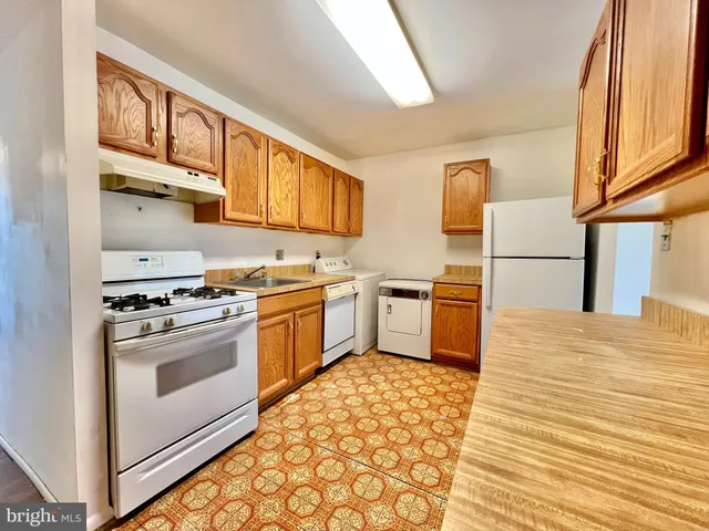 $135,000 | 8663 Greenbelt Road, Unit 201, Greenbelt, MD 20770