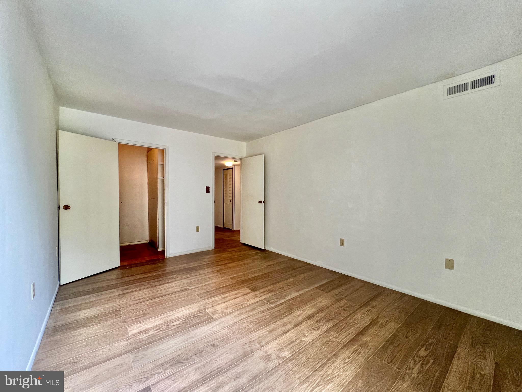 8663 Greenbelt Road, Unit 201 Greenbelt, MD 20770 - Photo 22 of 34 Bedroom 1