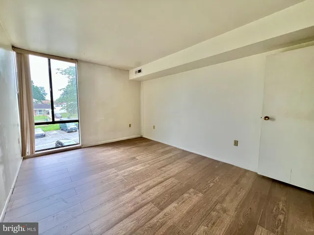 $135,000 | 8663 Greenbelt Road, Unit 201, Greenbelt, MD 20770