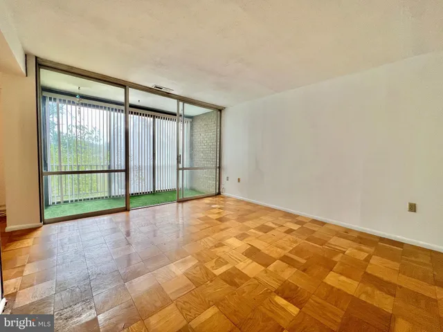 $135,000 | 8663 Greenbelt Road, Unit 201, Greenbelt, MD 20770