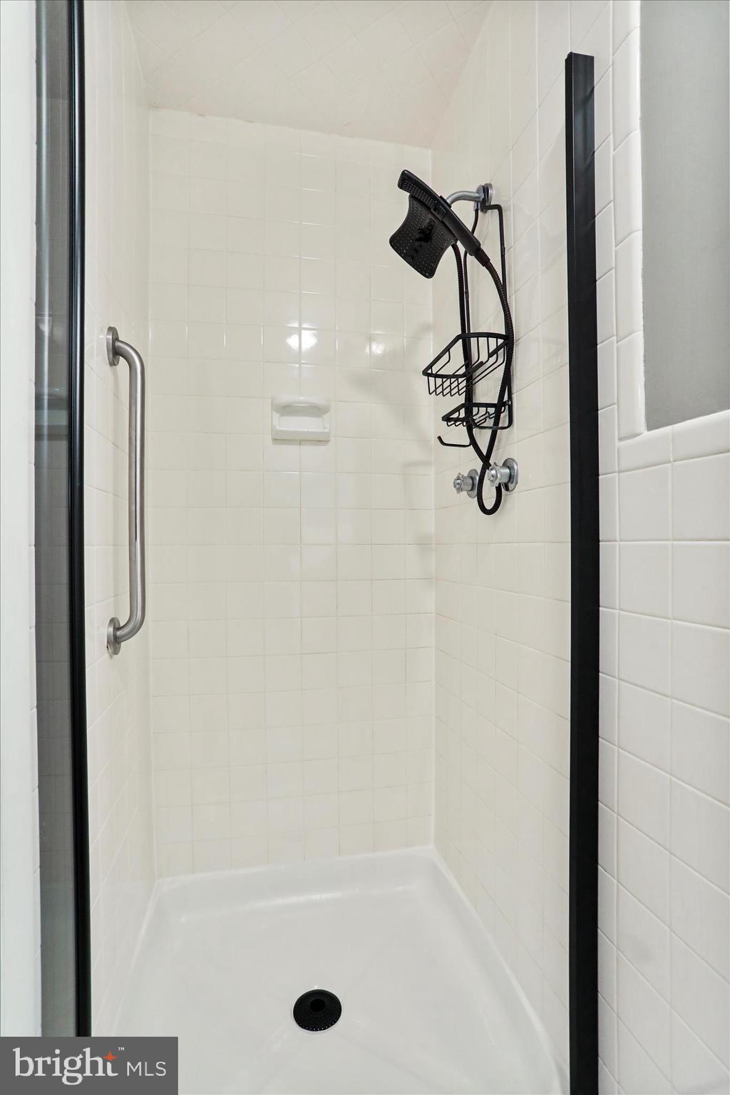13347 Keener Road Hagerstown, MD 21742 - Photo 25 of 44 a bathroom with a shower