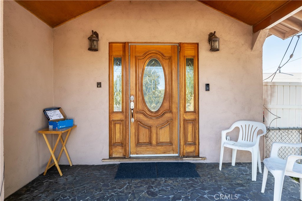 11203 Sheldon Street Sun Valley, CA 91352 - Photo 4 of 57 Entry Porch