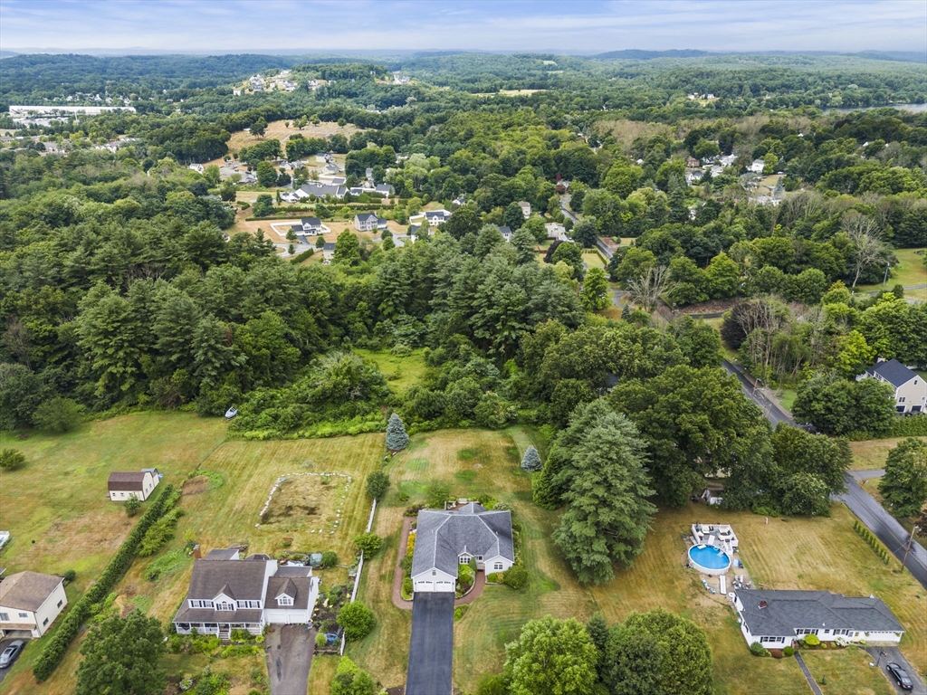3 Governors Road Groveland, MA 01834 - Photo 38 of 42 Gallery Image 38