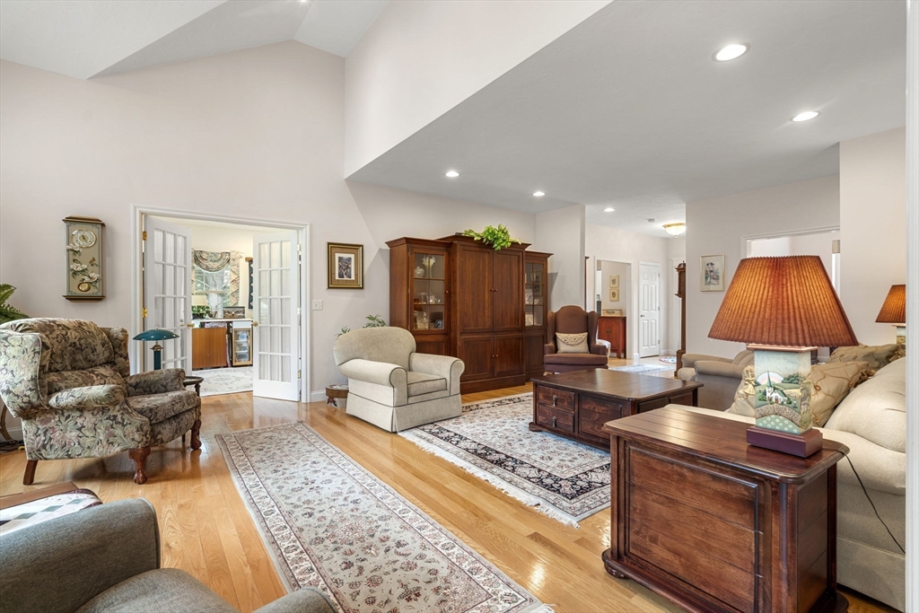 3 Governors Road Groveland, MA 01834 - Photo 8 of 42 Gallery Image 8