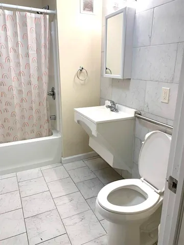 $1,600 | 22 Liberty Avenue, Unit 2B, Jersey City, NJ 07306