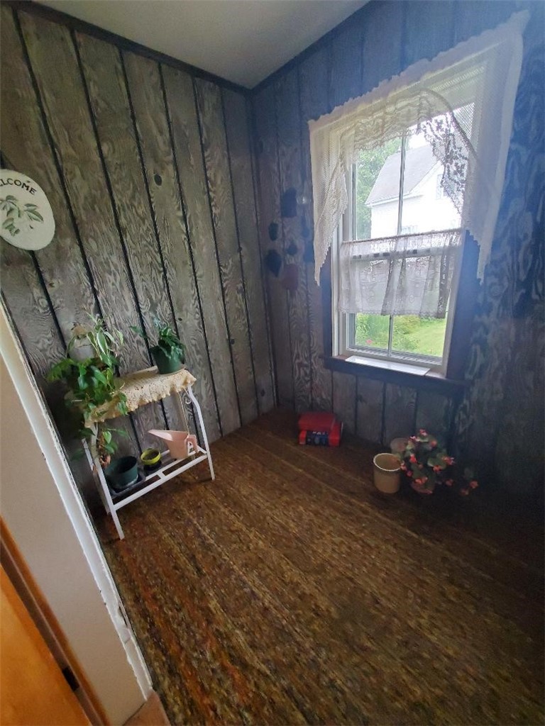117 Farnum Pike Smithfield, RI 02917 - Photo 22 of 32 Enclosed Porch/Mudroom As Is