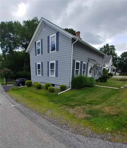 $429,900 | 117 Farnum Pike, Smithfield, RI 02917