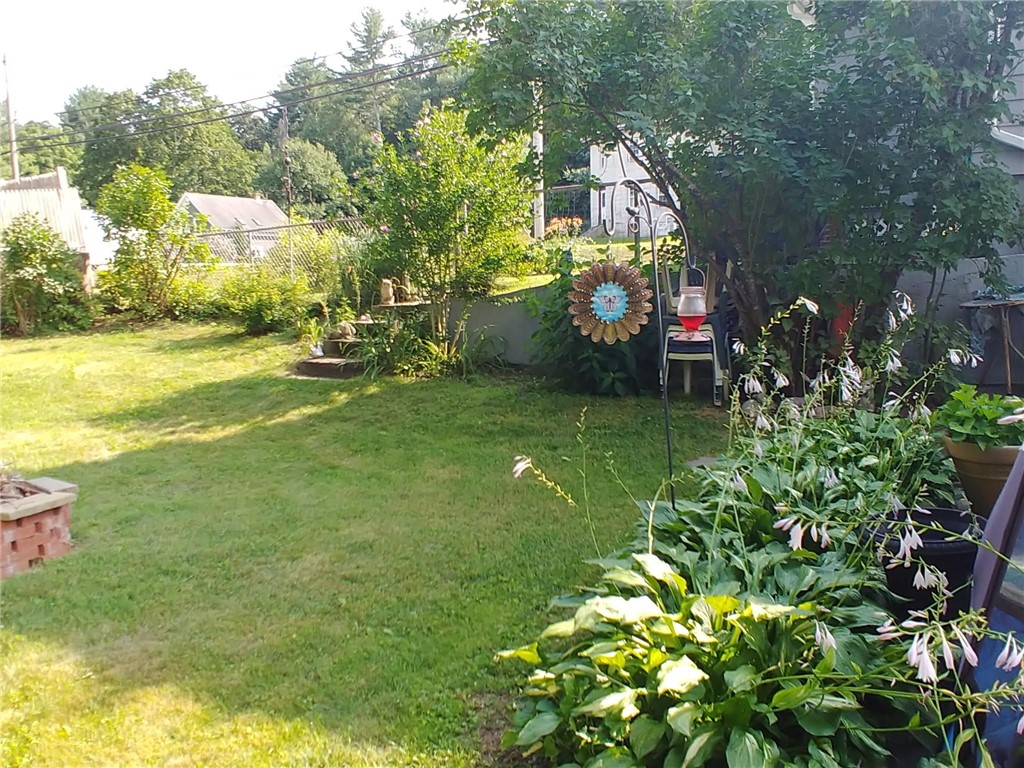 117 Farnum Pike Smithfield, RI 02917 - Photo 32 of 32 Yard