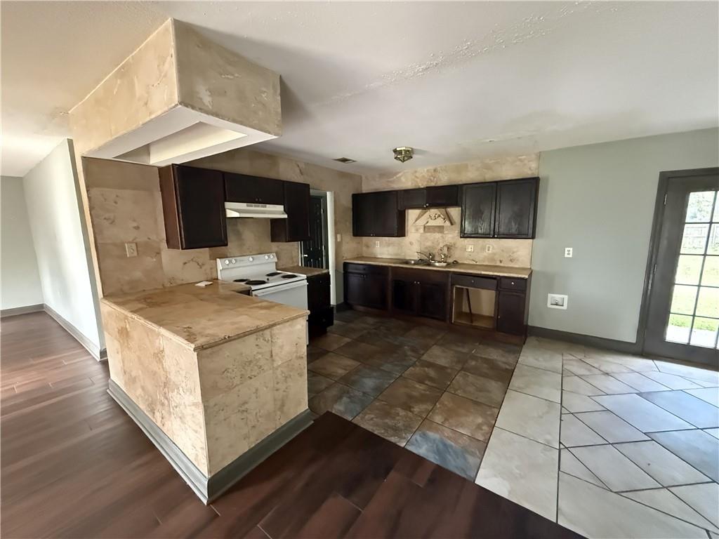 1444 Meadowlawn Street Slidell, LA 70460 - Photo 5 of 15