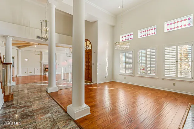 a view of a livingroom with a fireplace
