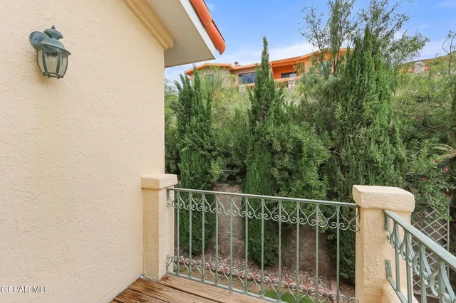 a view of front door