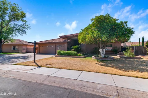 $715,000 | 12332 North 71st Lane, Peoria, AZ 85381