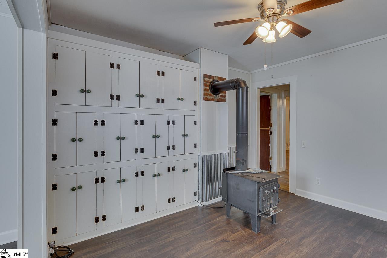 600 Edens Road Pickens, SC 29671 - Photo 15 of 32