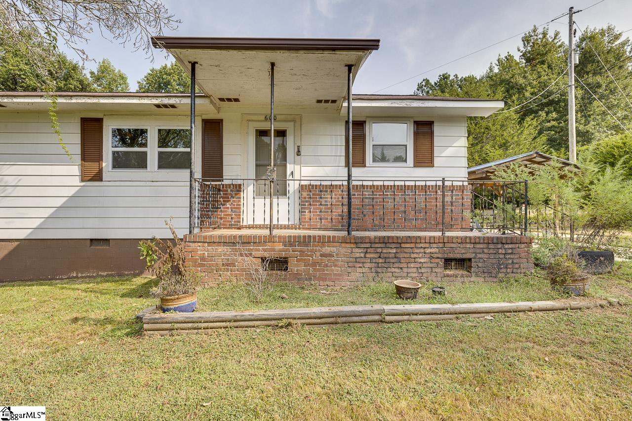 600 Edens Road Pickens, SC 29671 - Photo 4 of 32