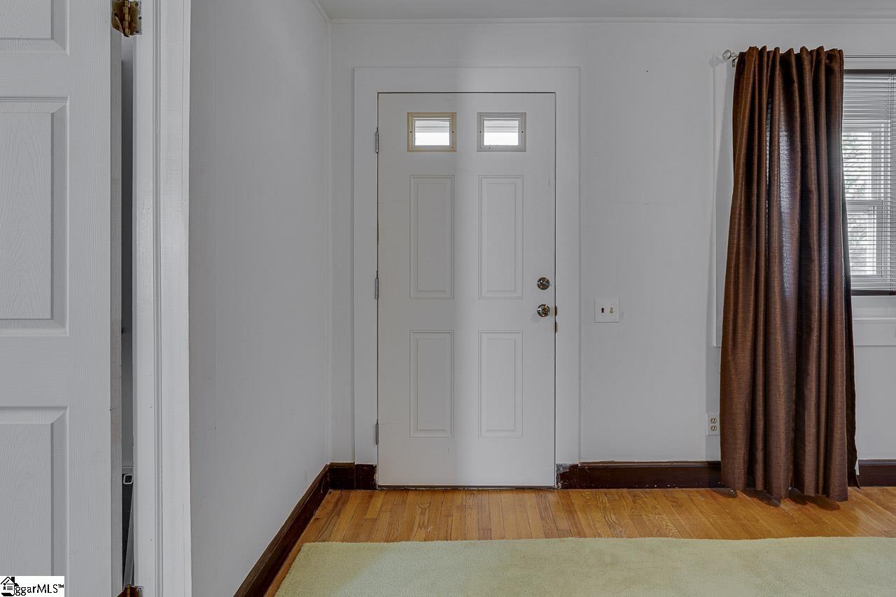 600 Edens Road Pickens, SC 29671 - Photo 7 of 32