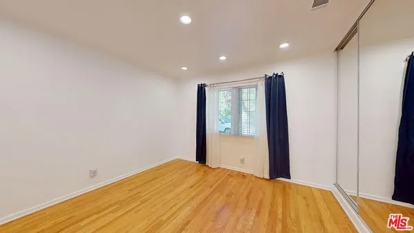 $5,000 | 1410 Dartmouth Drive, Glendale, CA 91205