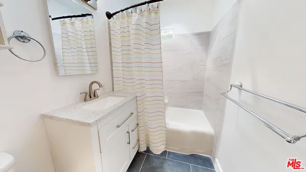 $5,000 | 1410 Dartmouth Drive, Glendale, CA 91205