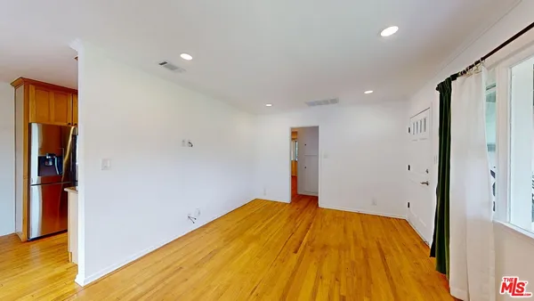 $5,000 | 1410 Dartmouth Drive, Glendale, CA 91205