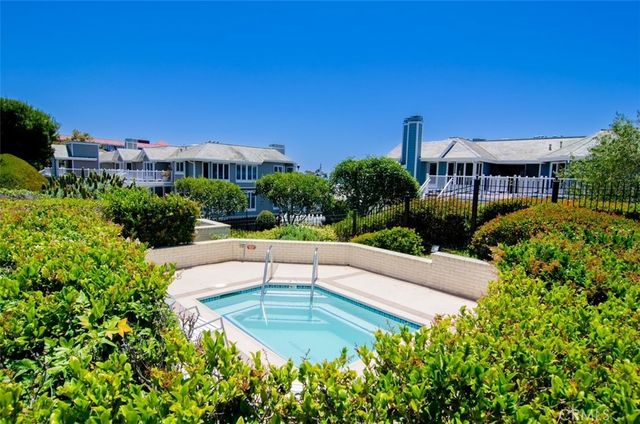 $6,900 | 34300 Lantern Bay Drive, Unit 91, Dana Point, CA 92629