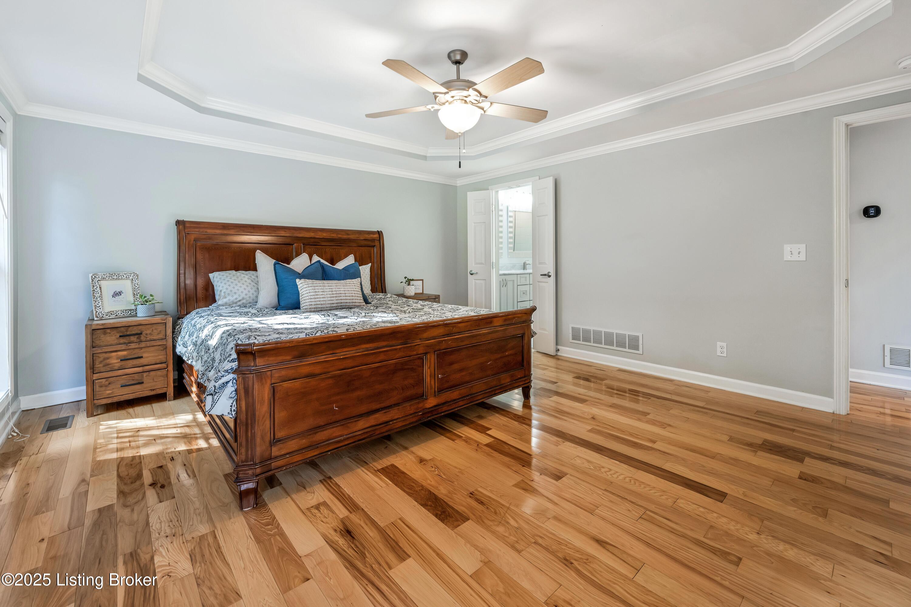 13414 Creekview Road Prospect, KY 40059 - Photo 19 of 80 Primary Bedroom