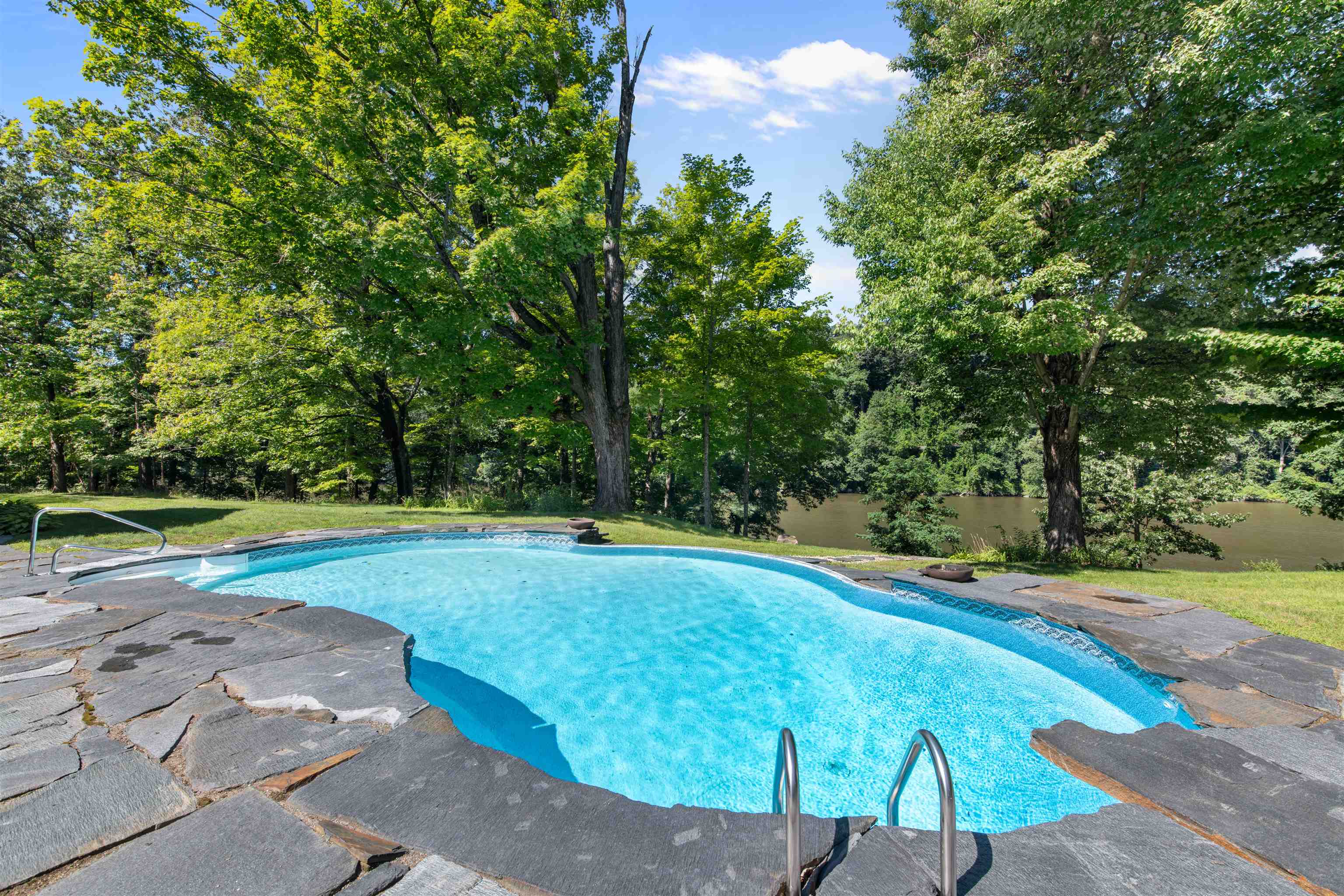 182 Mountain Road Chesterfield, NH 03466 - Photo 28 of 40