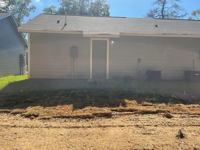 $1,000 | 635 North Mlk Drive, Liberty, TX 77575