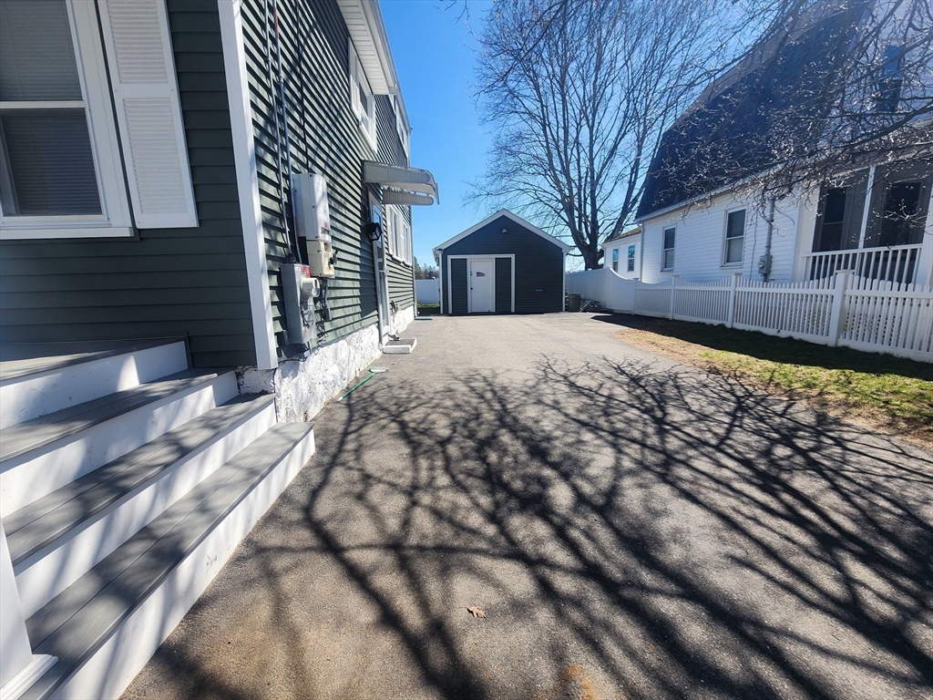 52 Glenwood Road Lynn, MA 01904 - Photo 39 of 42