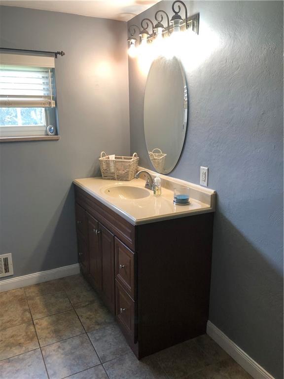 108 Halifax Lane Butler, PA 16002 - Photo 16 of 19 Gallery Image 16