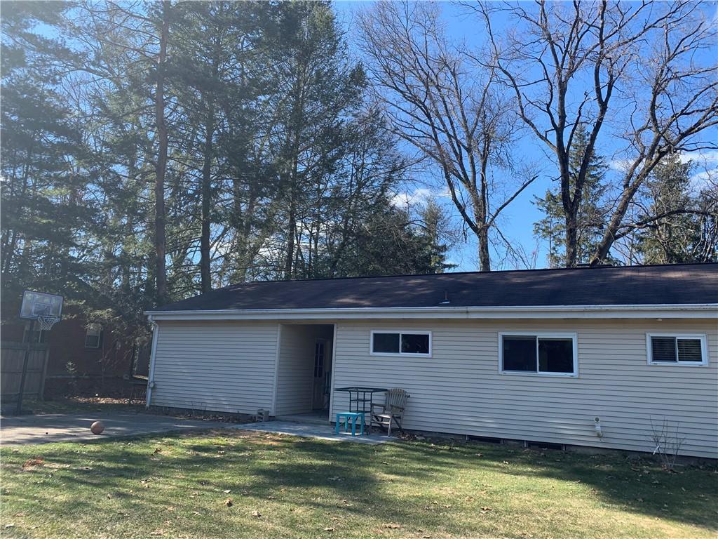 108 Halifax Lane Butler, PA 16002 - Photo 3 of 19 Gallery Image 3
