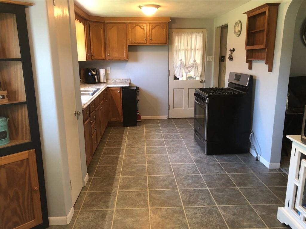 108 Halifax Lane Butler, PA 16002 - Photo 9 of 19 Gallery Image 9