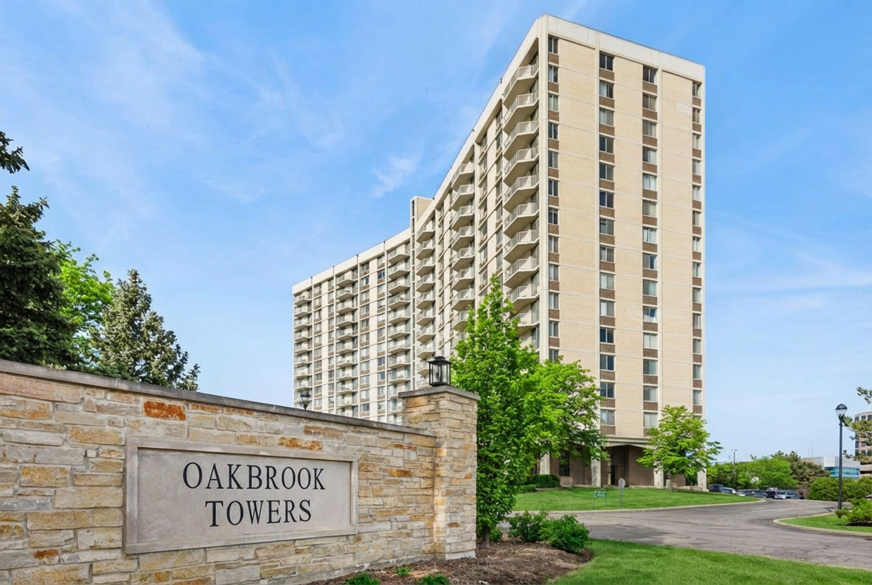 40 North Tower Road, Unit 8F Oak Brook, IL 60523 - Photo 2 of 24